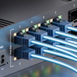 テルトニカ・ネットワークス　PoE(PoE+)スイッチでワンランク上のIoTソリューションを実現する方法